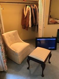 Upholstered chair and ottoman/bench.  32" Sony TV
