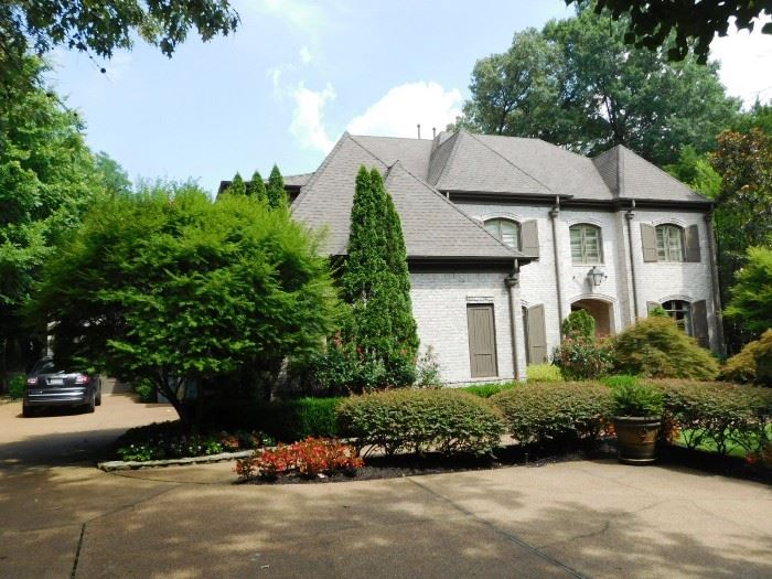 Mega Racquet Club Area Estate Sale in Memphis, TN starts on 7/20/2018