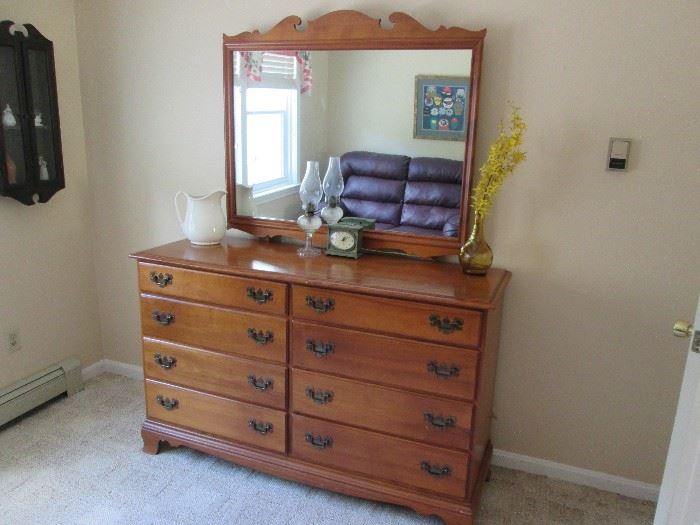 Double Dresser with mirror