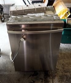 Whirlpool Gold Quiet Partner III Built In Dishwasher