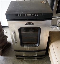 Smokey Mountain Series Great Outdoors Landmann Smoker Model 32934