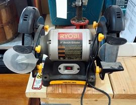 Ryobi 8" Bench Grinder