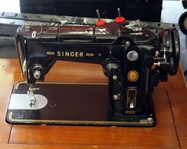 Singer 319 Automatic Swing Needle Sewing Machine In Wood Table, With Original Manual