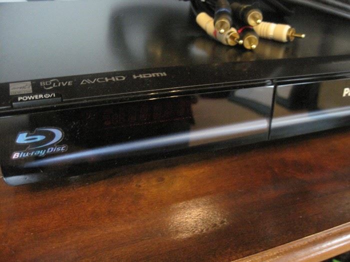 Blue Ray Disc Player.