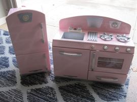 Child's Kitchen Toys.