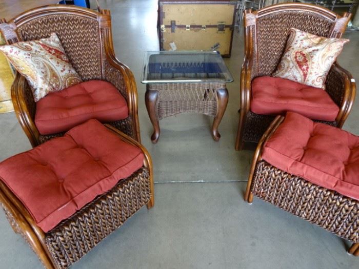 Wicker Rattan-2 Chairs/2 Otto/Side Table