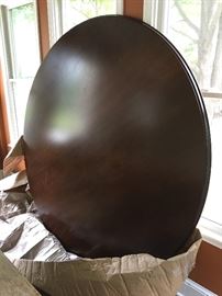 Hand made round table 72”
Mahogany and eucalyptus 