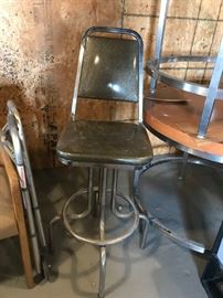 #3 chrome bar stool w silver seat with swivel seat 30 in tall $75.00