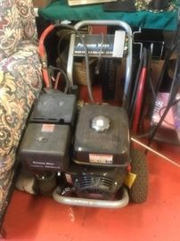 #43 honda presser washer 3600 psi 3.5 gallon 13 hp $100.00