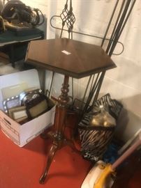 #50 kittinger furniture octangle side table tall pedistal 17x36 $75.00