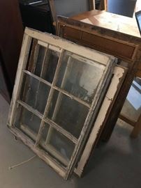 #119 white and wood double sided open cabinet w glass shelves 40x89.5x15d $175.00