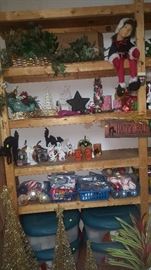 X-Mas Decorations & Storage