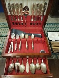 Silverplate flatware