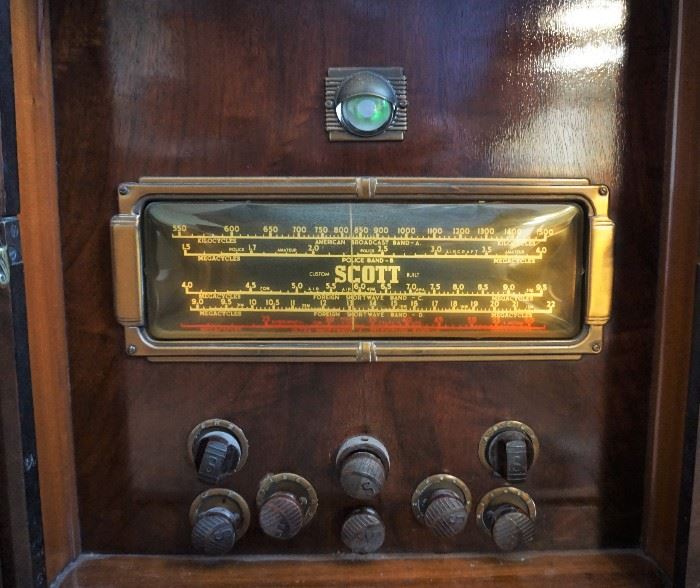 Antique Scott radio