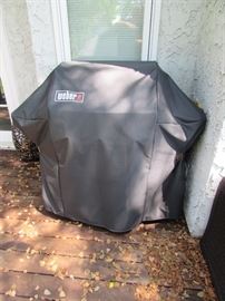 WEBER GRILL WITH COVER