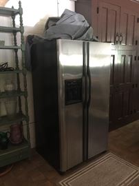 Kenmore Side by Side Stainless Front Fridge...works like a charm