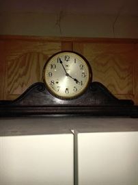 WATERBURY HUMPBACK CHIME CLOCK