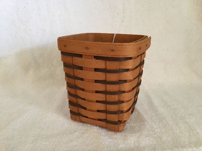 LONGABERGER BASKET