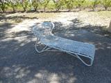 OLD WICKER LOUNGE