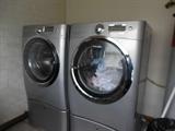 ELECTROLUX WASHER/DRYER PAIR. ONLY 3 MOS. OLD AND HARDLY USED AT ALL. OVER $2800 NEW. GOING TO THE HIGHEST BIDDER