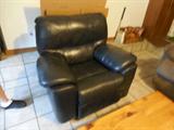 ANOTHER LEATHER RECLINER