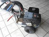 PRESSURE WASHER. 3600 PSI. WITH 13HP HONDA ENGINE
