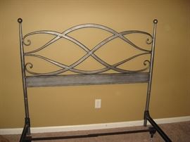 Really Nice Queen Iron Headboard/Footboard & Frame...