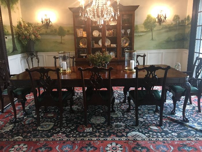 Hekman burl wood Dining Room table, six side chairs, two arm chairs, Hekman lighted china cabinet