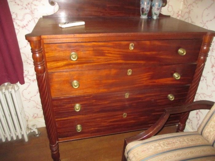 sheraton mahogany chest