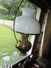 hanging victorain oil lamp
