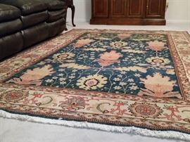 Persian rug (approximately 6.5' x 9.5')