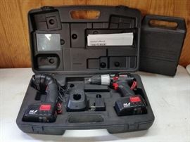Craftsman 14.4V drill and work light set (includes 2 batteries)