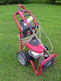 Husky 3,000 psi power washer with Honda engine