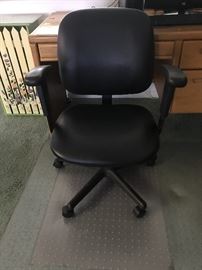 Computer chair 