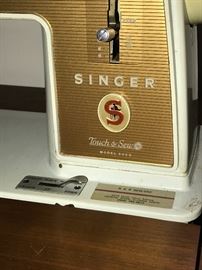 Singer touch and Sew 