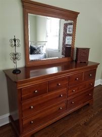 Dresser with mirror by Stanley	66w x 19d x 35h (71h w/mirror)