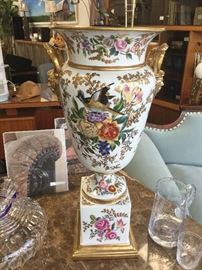 Chelsea House hand painted porcelain Hampshire console, urn.