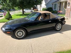 1992 Mazda Miata Convertible