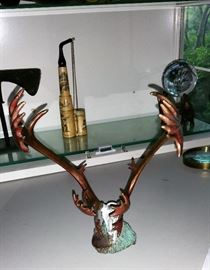 Caribou skull with bronze 1900-1915