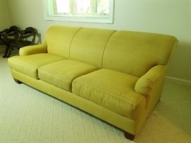 Robin Bruce Sofa     http://www.ctonlineauctions.com/detail.asp?id=736211