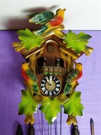 German Cuckoo Clock :      http://www.ctonlineauctions.com/detail.asp?id=736404