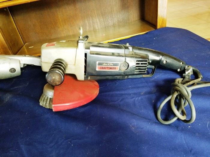 
5 Hand-Held Power Tools: http://www.ctonlineauctions.com/detail.asp?id=736940