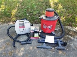 Wet/Dry Shop Vacs:      http://www.ctonlineauctions.com/detail.asp?id=737011