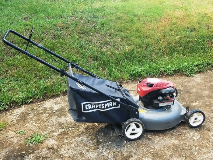 Craftsman 21" Cut Lawnmower    http://www.ctonlineauctions.com/detail.asp?id=737004