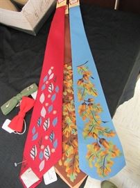 Old Store Stock Vintage Men's Neck ties and Bow Ties