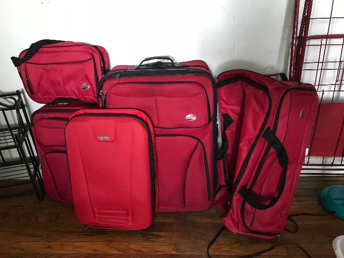 Luggage (several pieces never used!)
