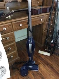 Oreck floor vacuum