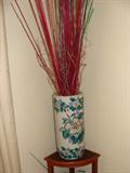 Asian style vase/planter.