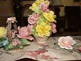 Porcelain decorative items.