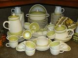 Franciscan Earthenware dish set.